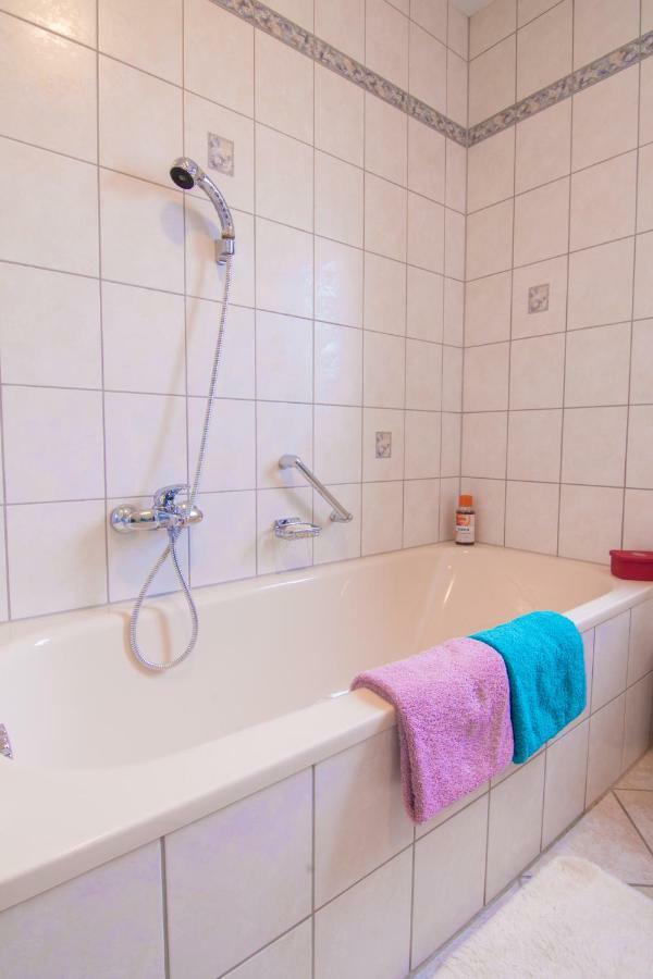 Ferienwohnung Ulrike 블리에스카스텔 외부 사진